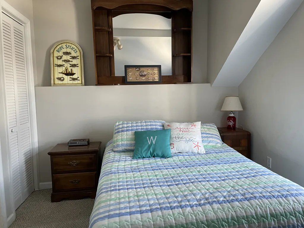 Full Bed