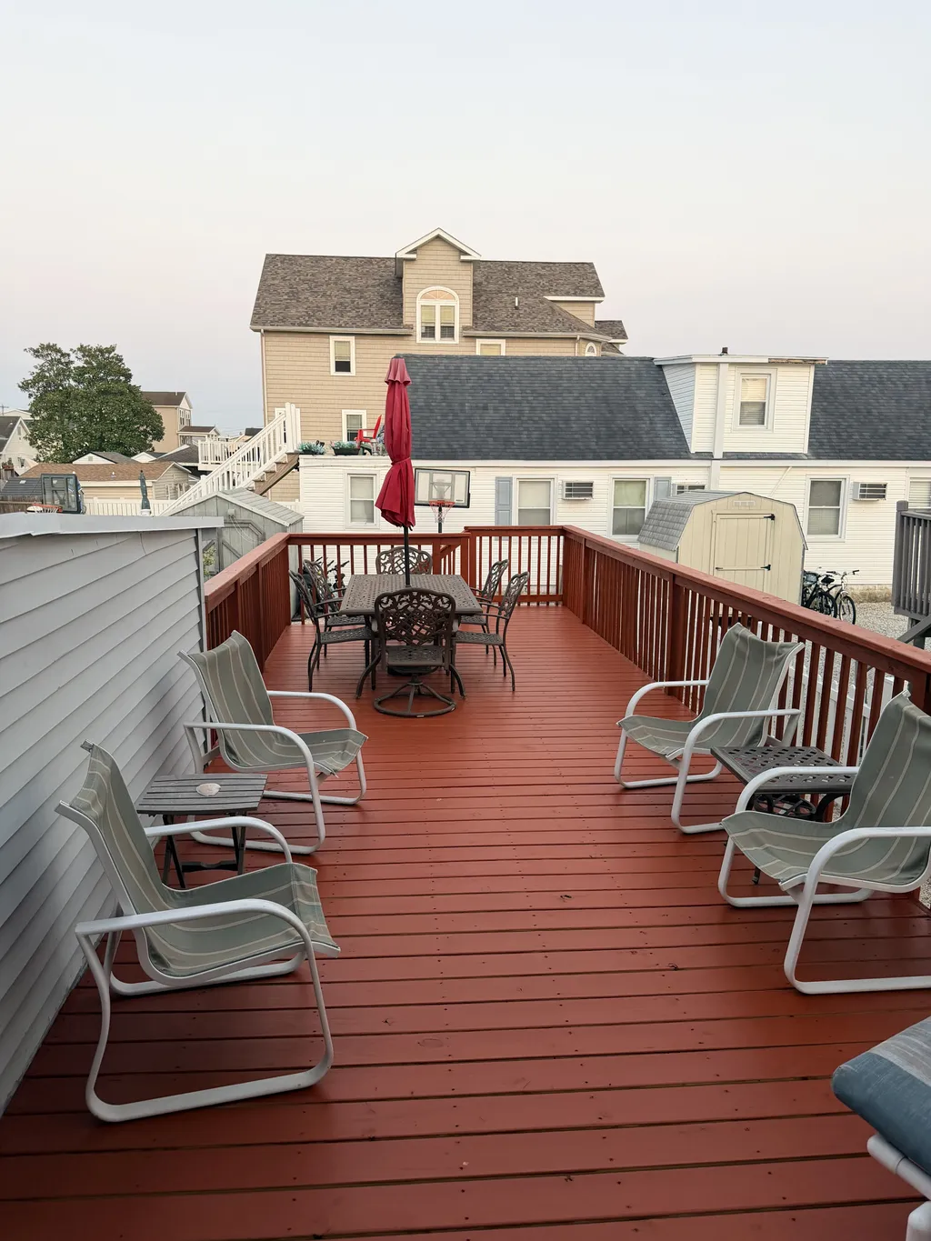Expansive back deck
