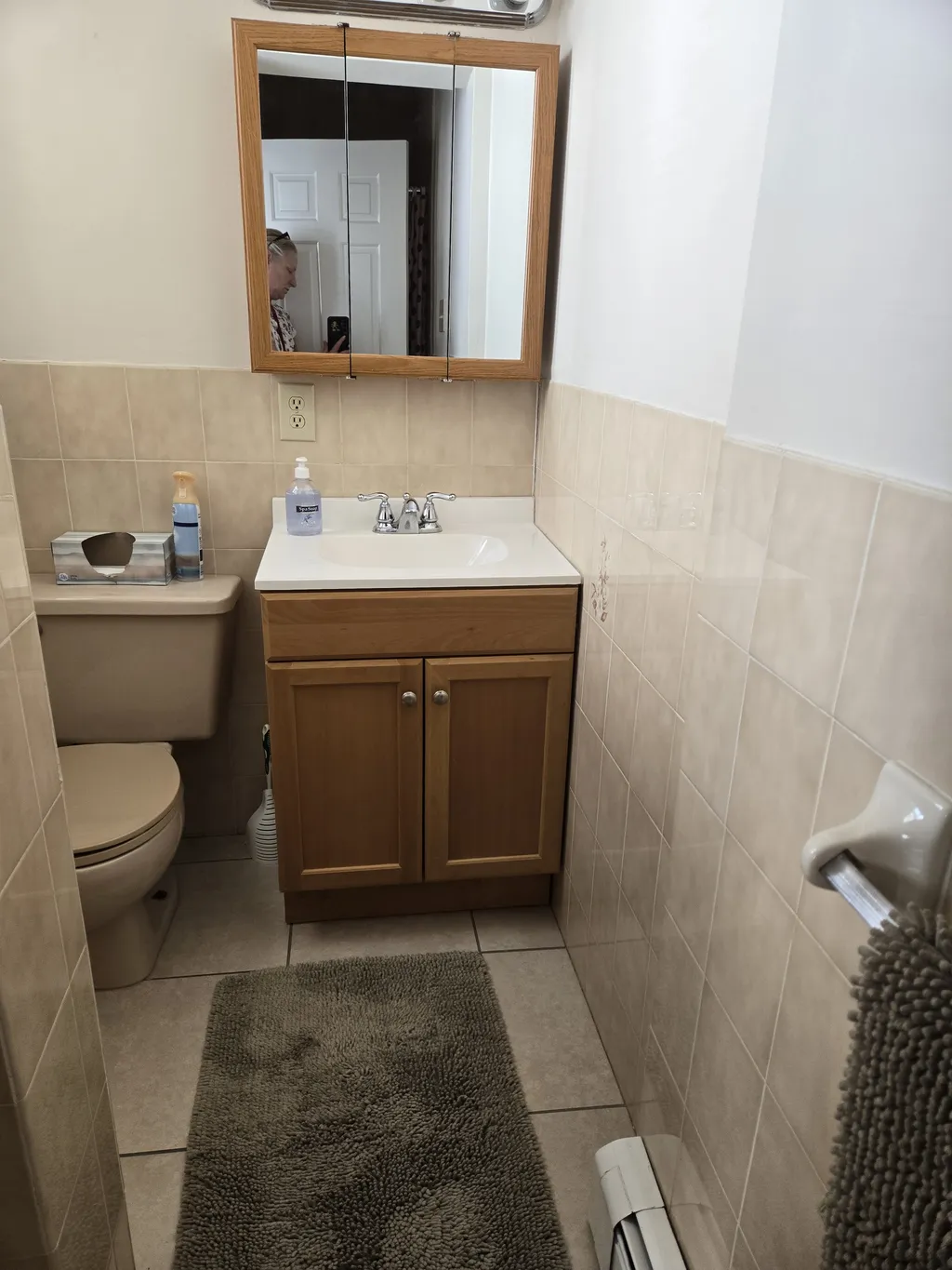 Rear Bathroom with Shower