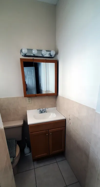 Rear Bath