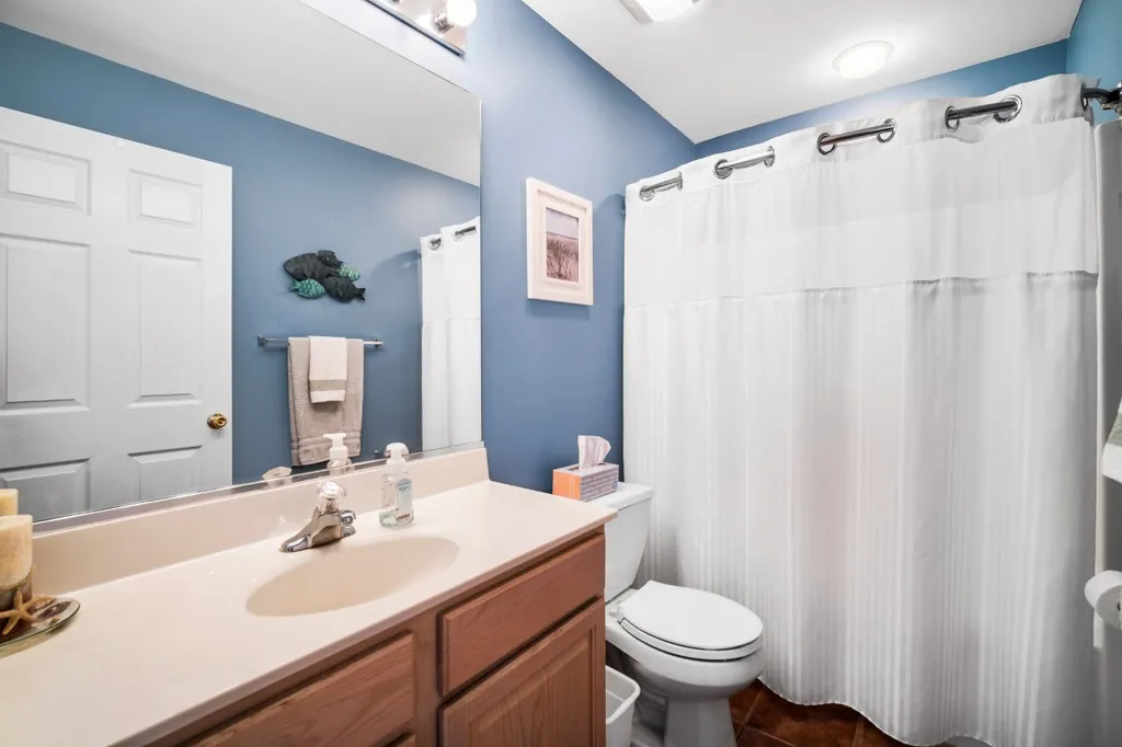 Hall Bath