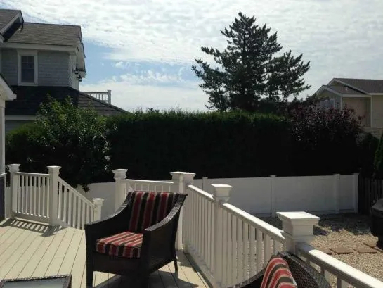 Deck off Family Room