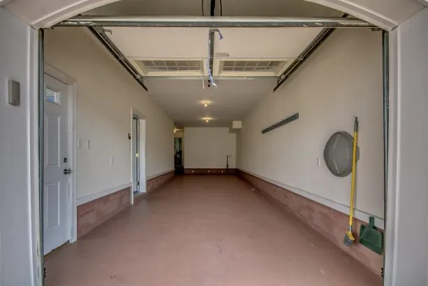 Garage Accomodates 2 cars