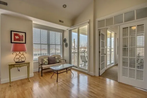 Living Room Area Doors to Deck