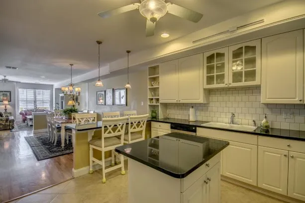 Kitchen Center Island