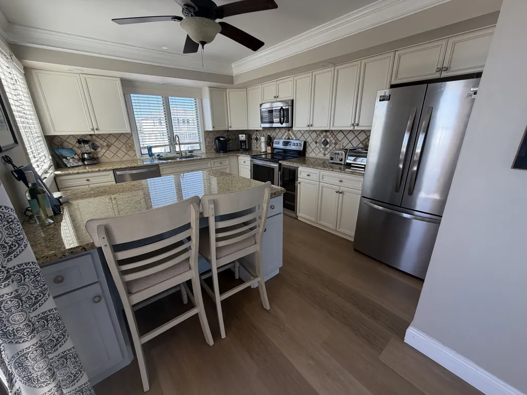 Kitche with stainless appliances