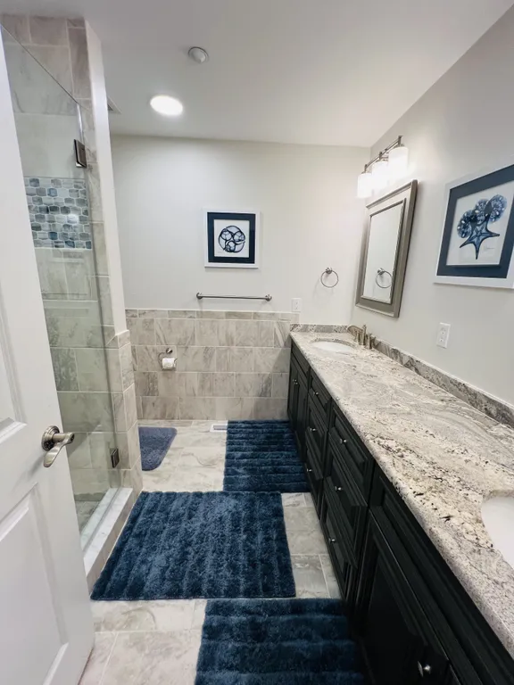 second floor shared bath