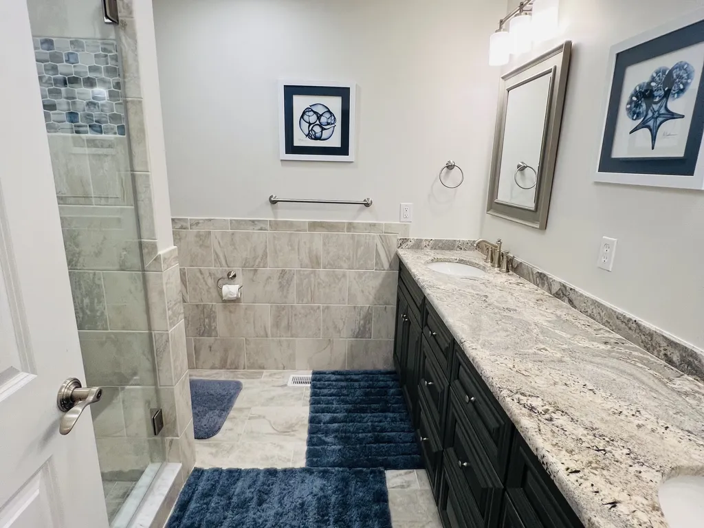 second floor shared bath