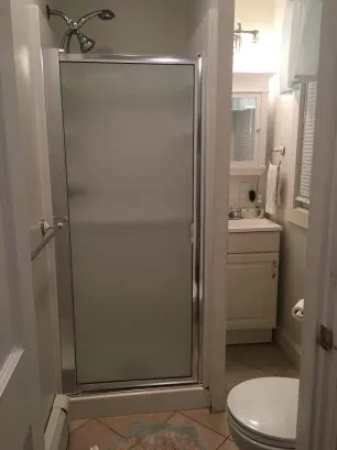 Downstairs bath off of mudroom