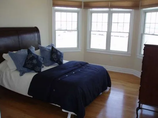 Master Bedroom - Ocean Front