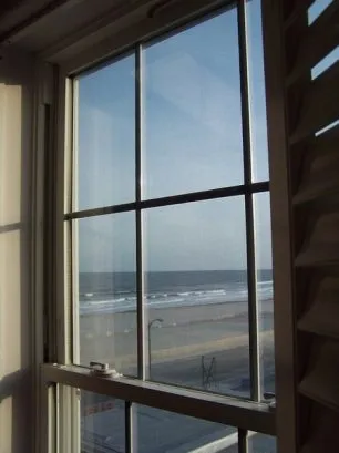 View From Full &amp;amp; Twin Bedroom On 2nd Floor