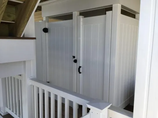 Outside shower