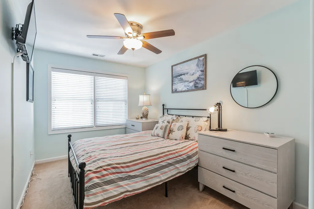 2nd Bedroom Queen Bed