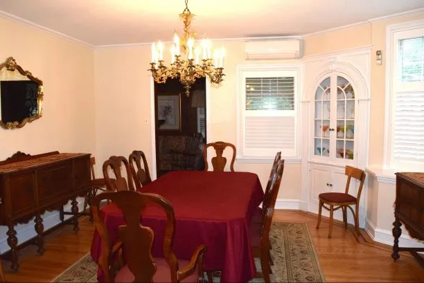 dining room