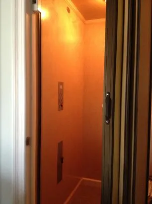 Private Elevator