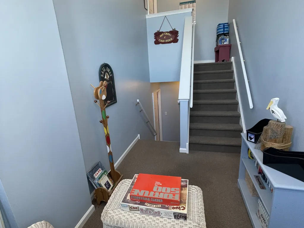 Large Landing reading and games 