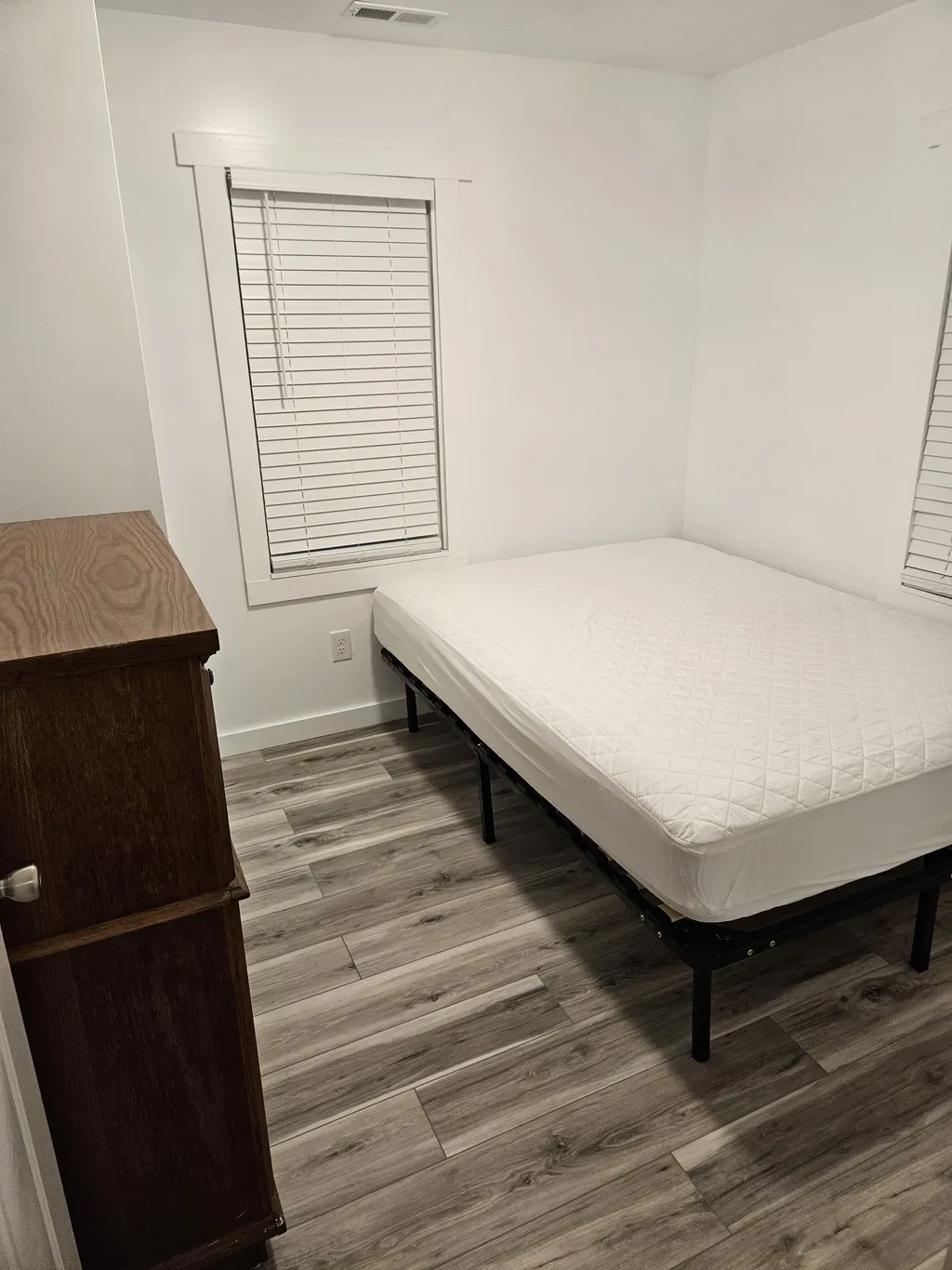 FIRST FLOOR BEDROOM 1