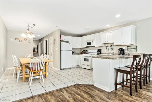 Kitchen 2