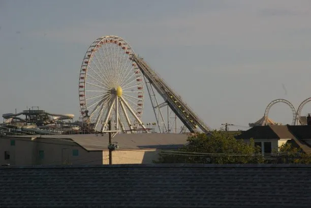 Mariner's Pier from Upper Deck