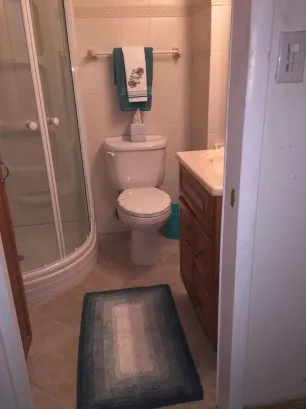 2nd Bathroom