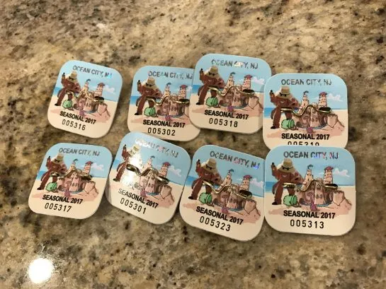 8 Beach Tags