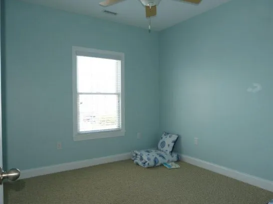 Bedroom 4 (this room has 2 single beds)