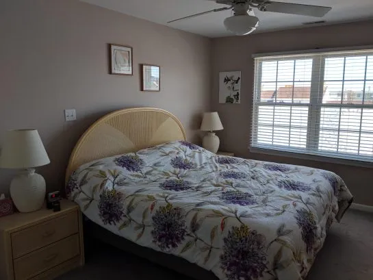 Master Bedroom-King Bed