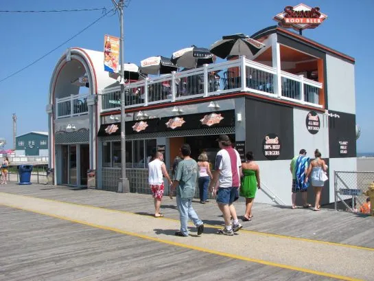 Boardwalk - Stewarts Rootbeer