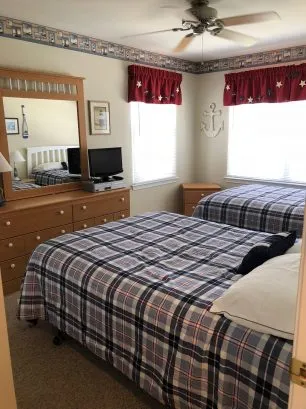 2nd Bedroom 