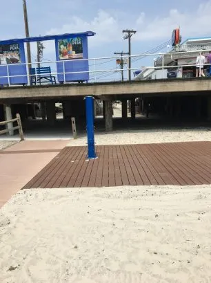 23rd Ave Beach Walkway and Shower