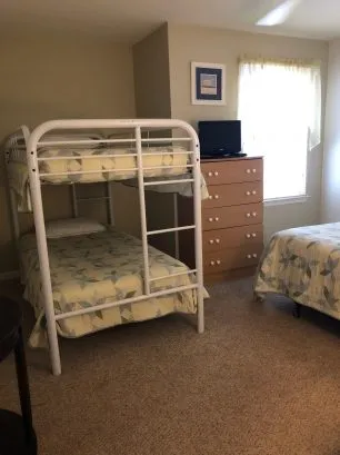 3rd Bedroom (Bunks)