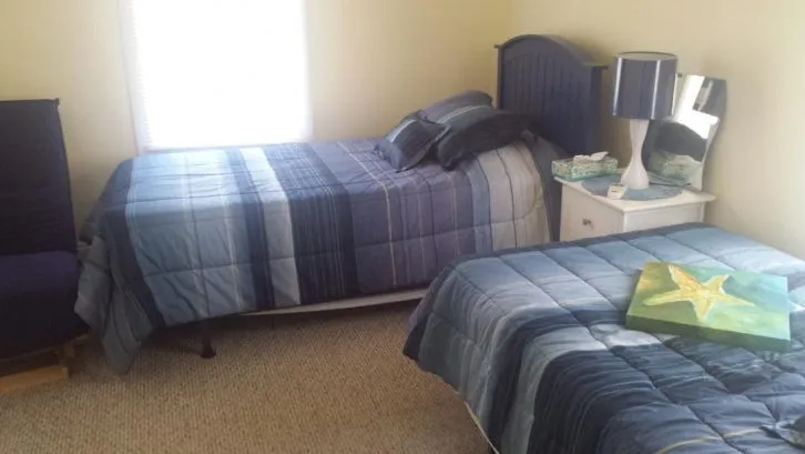 Bed Room Twin