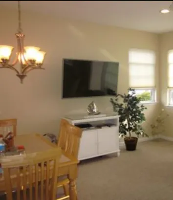 Living / dining room 