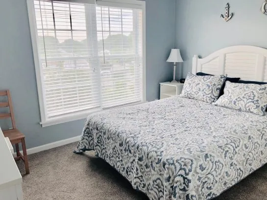 Bedroom #3 - queen with spacious closet and bathroom access