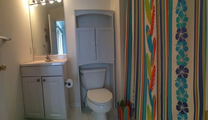 1 of 2 full baths 3rd floor