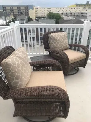 LOFT UPPER DECK