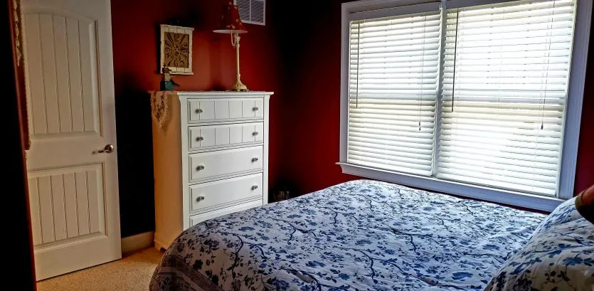 Queen Bedroom #2