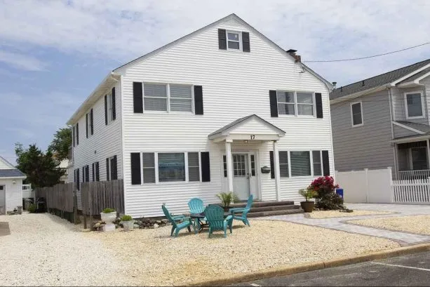 17 Trenton Front