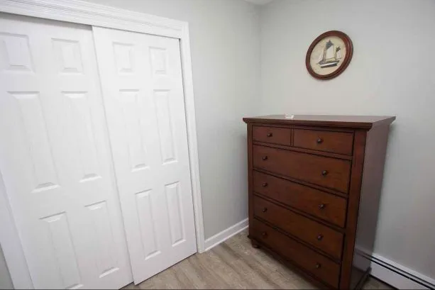 Unit 2 Bedroom #3 - 1 Full &amp;amp; 3 Singles