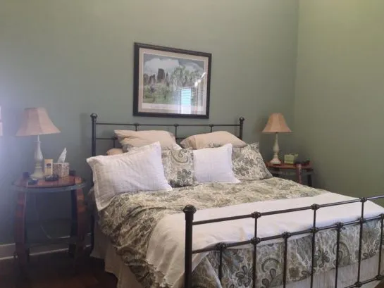 Master king bedroom and en suite