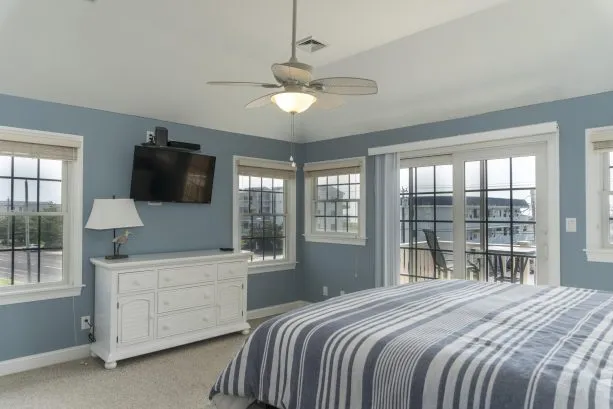 3rd floor private master suite
