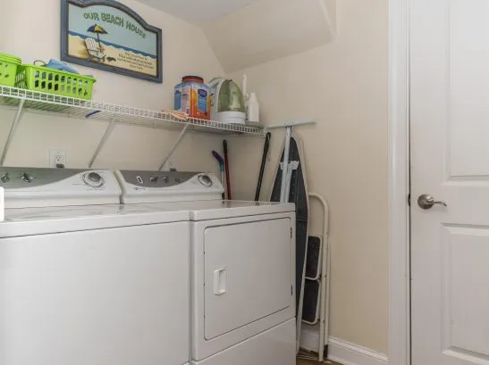 Full sized laundry room