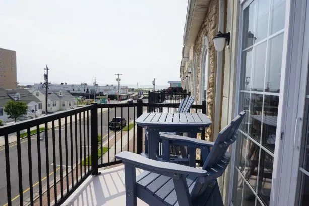 Deck seating