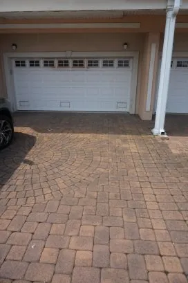 Driveway and garage parking