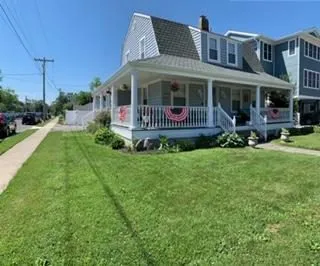 5 bedroom Beach House
