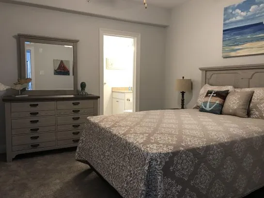 Queen Suite