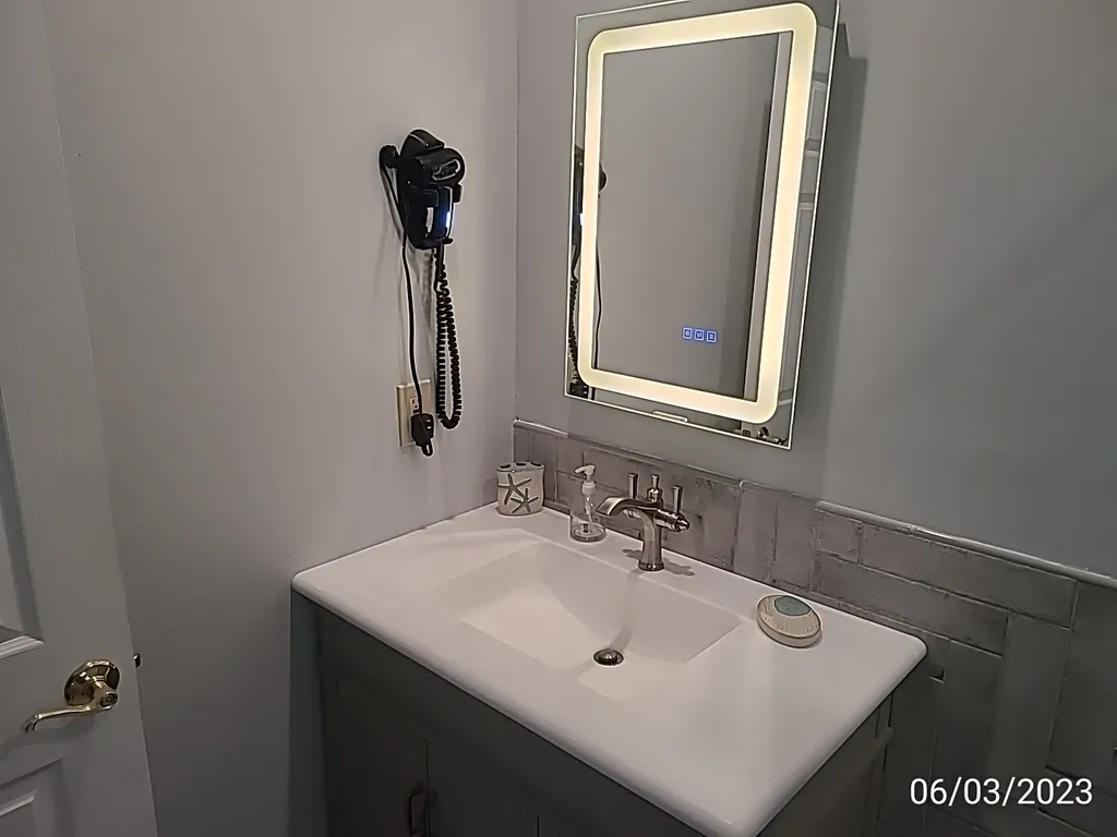 Master Bath Sink