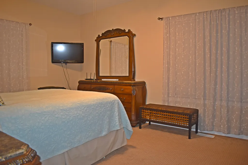 Main Bedroom