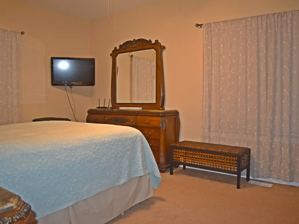 Main Bedroom