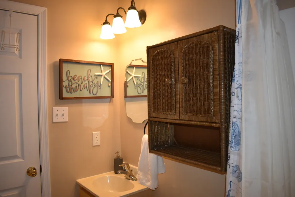 Hall Bathroom vanity